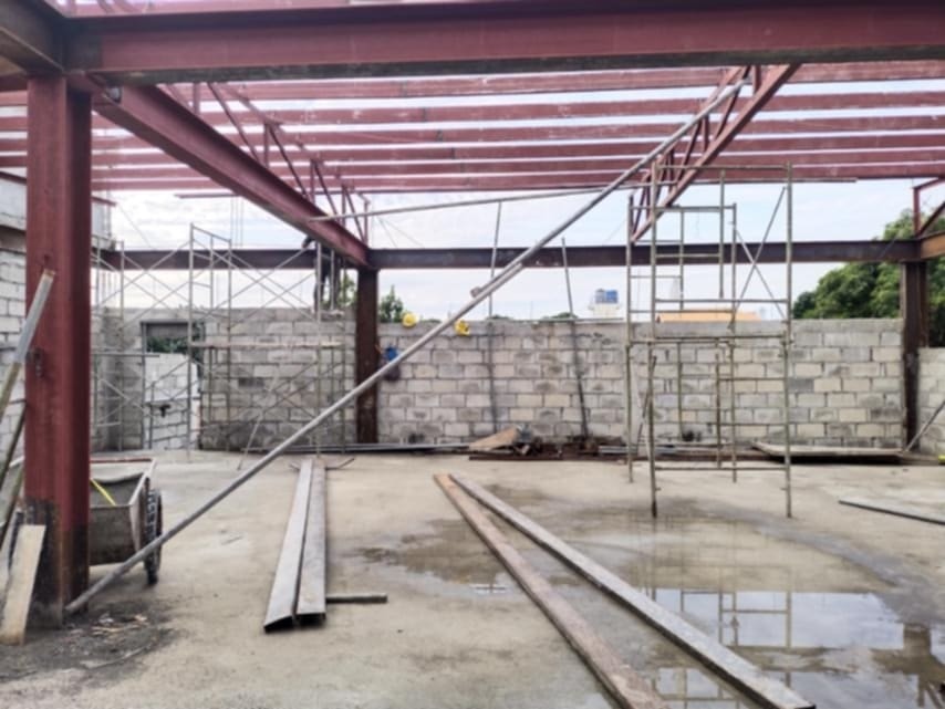 2 Storey DIY Building - View 3